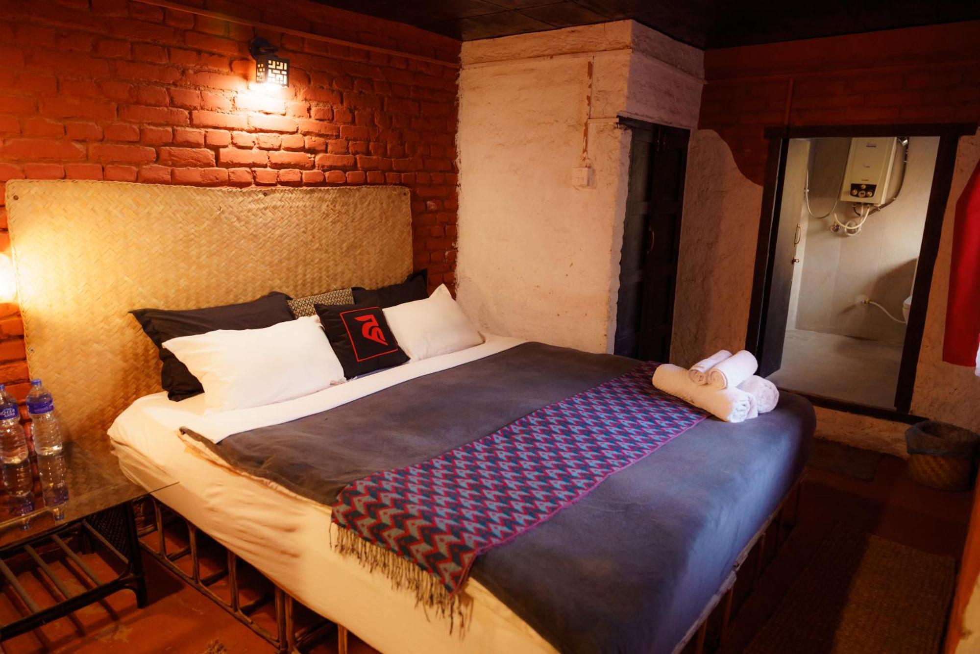 ฮีรา เกสท์เฮาส์ Hotel Lalitpur ภายนอก รูปภาพ